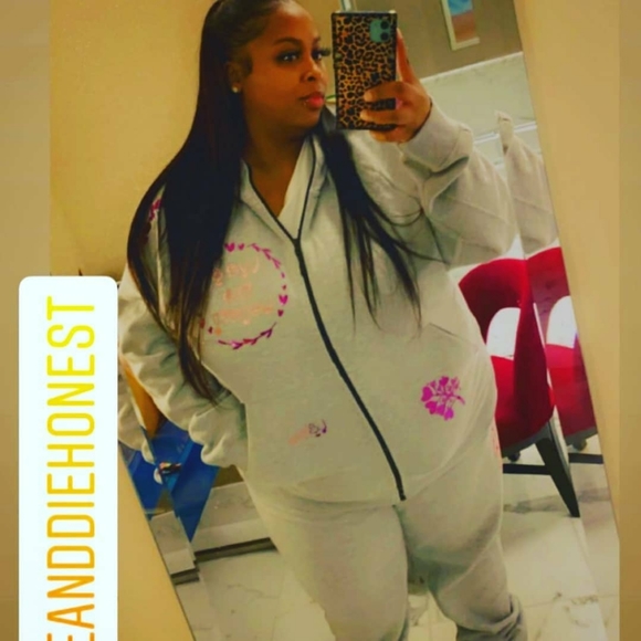 My Brand it's called live&DieHonest jogger sweat suits - Picture 14 of 17